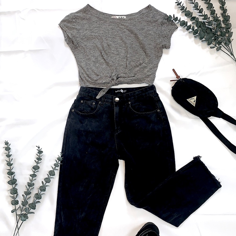 ☆ H&Y Fashion Design Korea Gray Crop ☆
